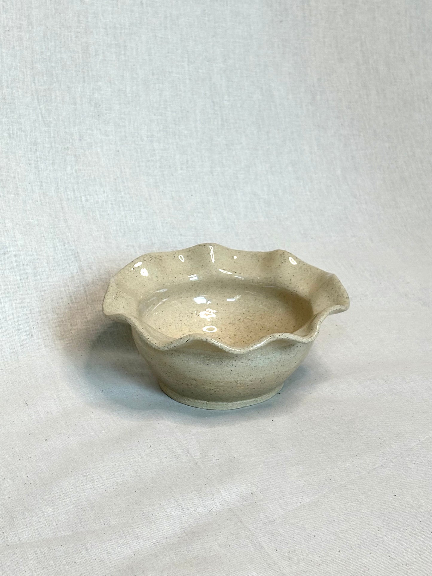 Ruffle Bowl